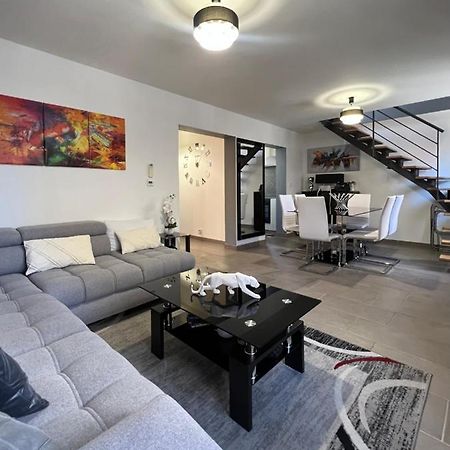 Diego 4 Pieces Duplex Nice Exterior photo